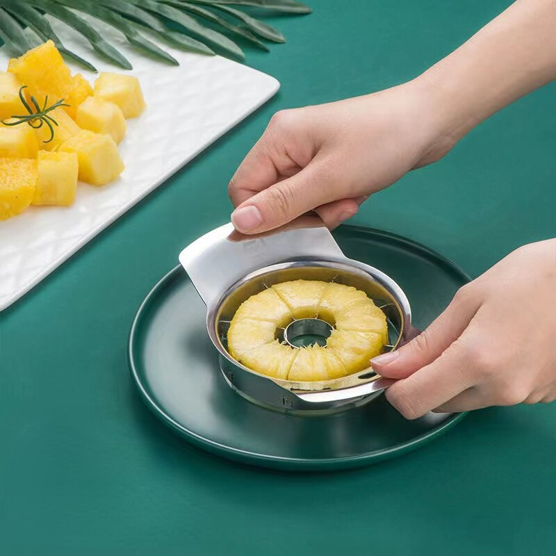 Ananasų lupimo įrankis Ananasų lupimo įrankis nerūdijančio plieno ananasų šerdies valiklis ištraukiklis lupimo įrankis ananasų pjaustyklės