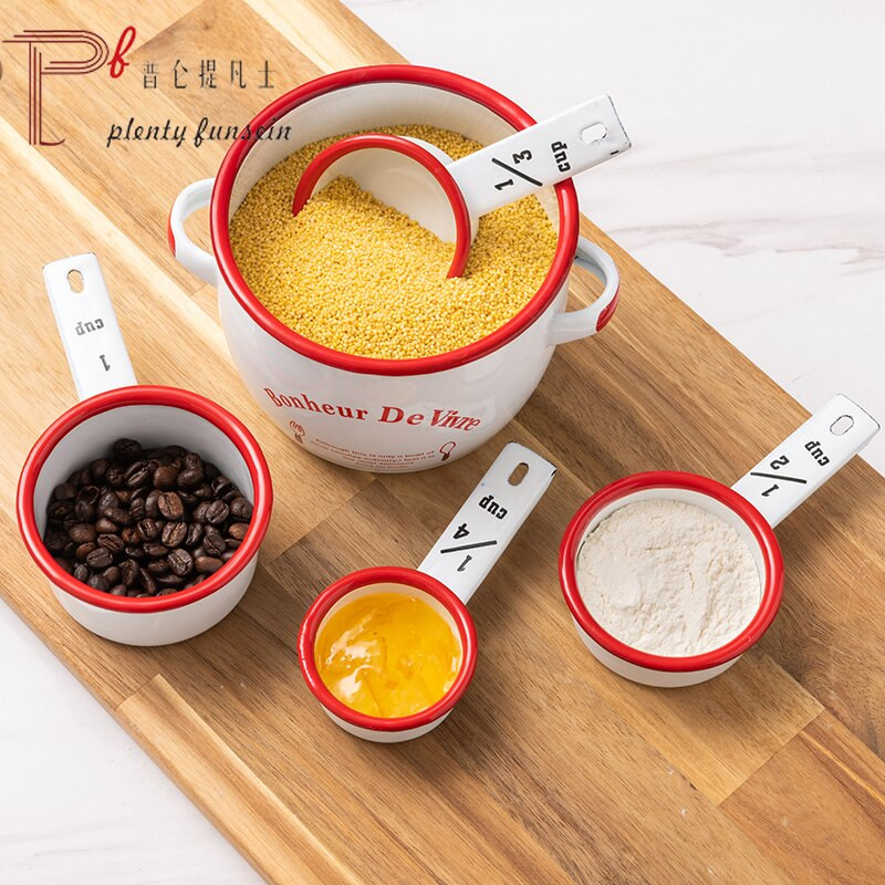 Παλιό στυλ σμάλτο καφέ σκανδιναβικό κλασικό κόκκινο άκρο μαύρη άκρη μεζούρα κουτάλι καφέ κουτάλι ψησίματος εργαλείο κουτάλι ζυγαριάς κουτάλι