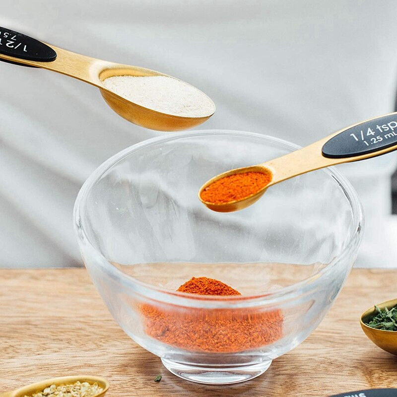 Rozsdamentes acél mágneses mérőkanalak, egymásra rakható teáskanál száraz és folyékony összetevők főzéshez és sütéshez való méréséhez