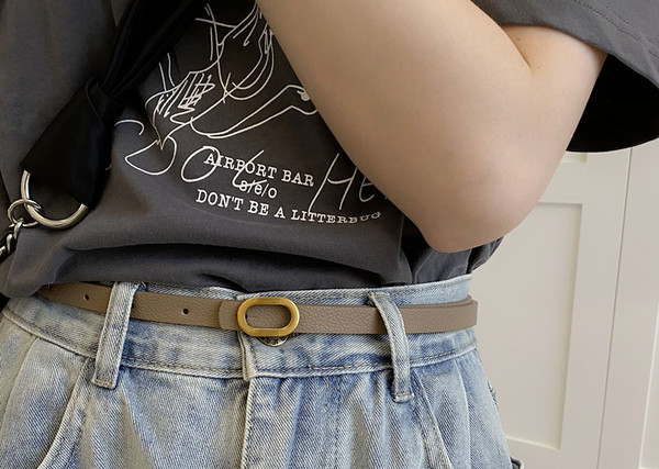 Novi model ženskog remena sa kopčom-retro stil