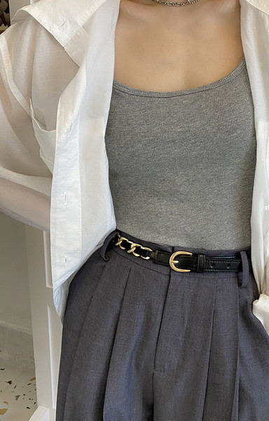 Ženski moderan remen s metalnim lancem