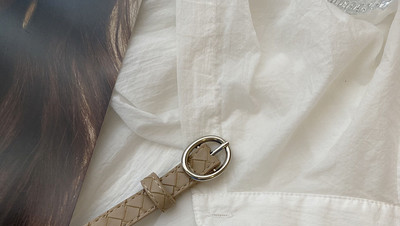 Ženski remen od eko kože