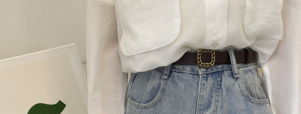 Moderan ženski remen sa četvrtastom kopčom u dvije boje