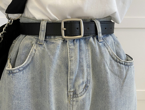 Ženski casual remen s metalnom kopčom