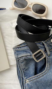 Novi model ženskog remena sa metalnom kopčom