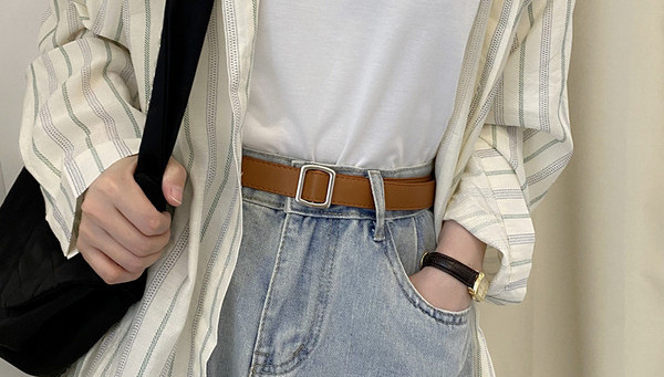 Novi model ženskog remena sa metalnom kopčom