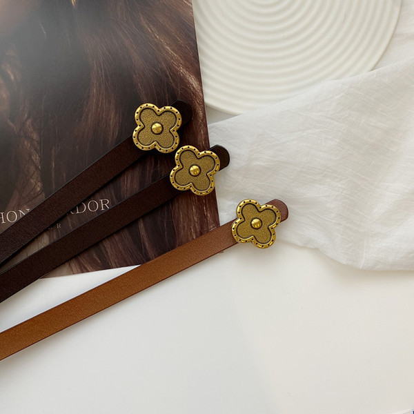 Tanki ženski remen od eko kože sa metalnom kopčom