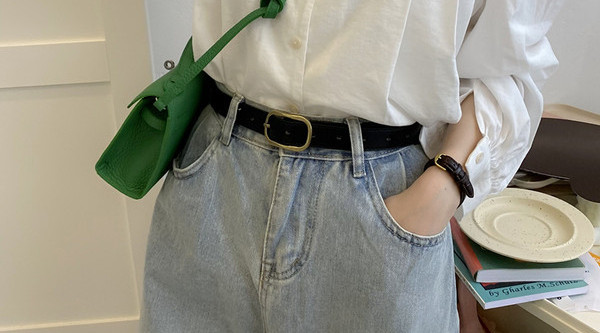 Čisti model ženskog remena od eko kože