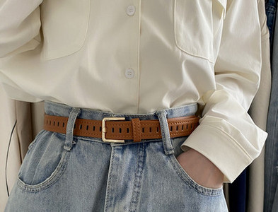 Novi model ženskog remena s kvadratnom kopčom