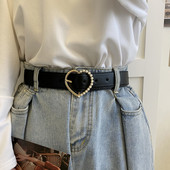 Ženski kožni remen sa kopčom u obliku srca