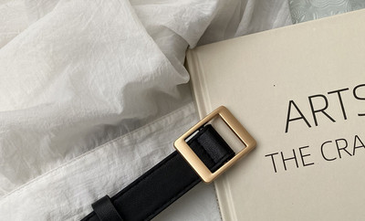 Ženski remen od eko kože