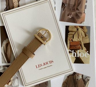 Ženski kožni remen sa kopčom