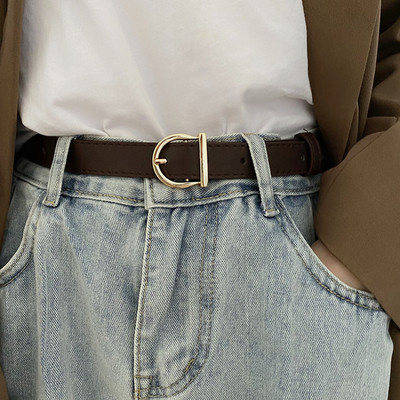 Ženski kožni remen sa kopčom