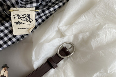 Ženski remen od eko kože u - dvije boje