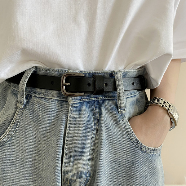 Ženski auto od eko kože - čist model