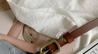 Čisti model kožnog remena za žene