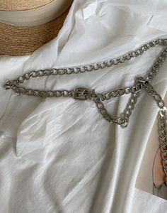 Ženski remen metalni lančić u srebrnoj boji