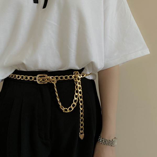 Ženski remen metalni lančić u srebrnoj boji