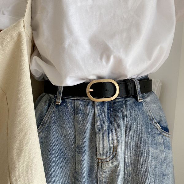 Ležerni kožni remen sa metalnom kopčom za žene u dvije boje