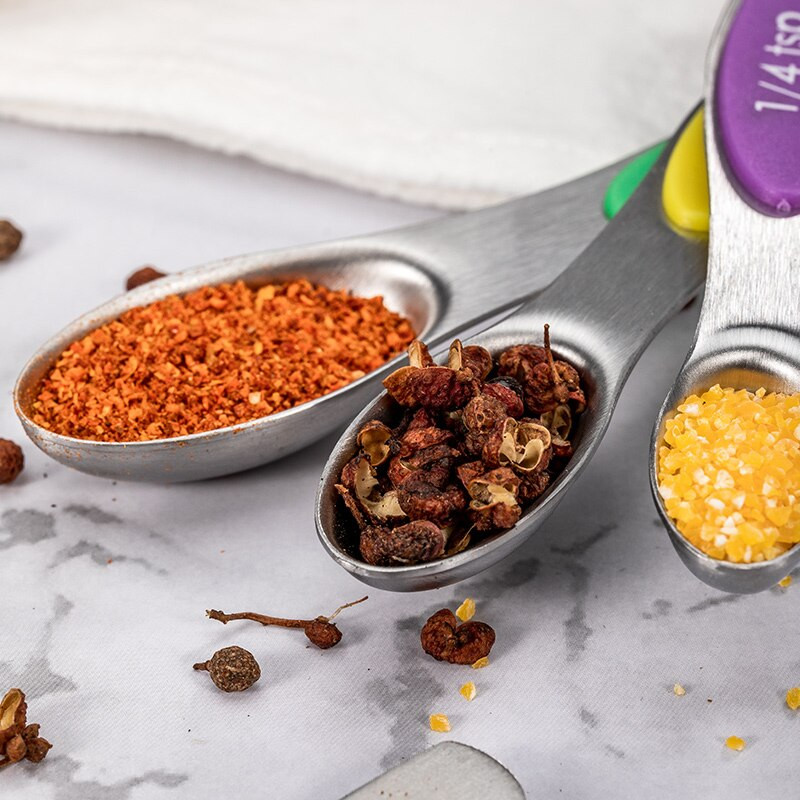 8 komada dvoglave mjerne lopatice od nehrđajućeg čelika Set kuhinjskih alata za pečenje Žlica Šarena i crna silikonska podloga za držanje