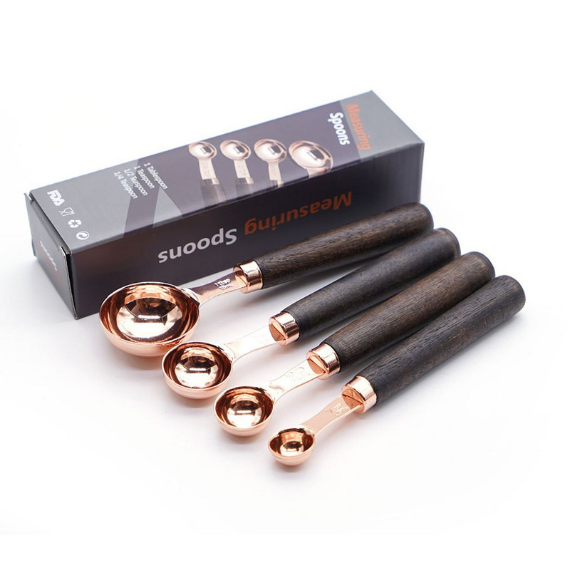 Set mjernih žlica od 4 komada Mjerenje drške od oraha Vrhunska zrcalno polirana posuda od nehrđajućeg čelika za mjerenje pečenja