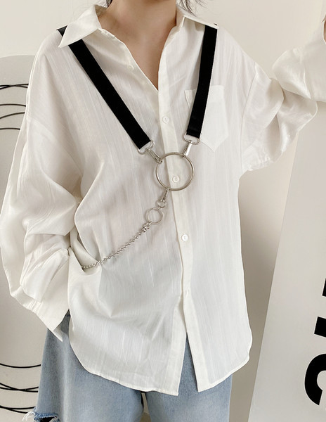 Ženski remen s lancem i naramenicama