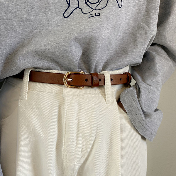 Tanki ženski remen braon boje od eko kože