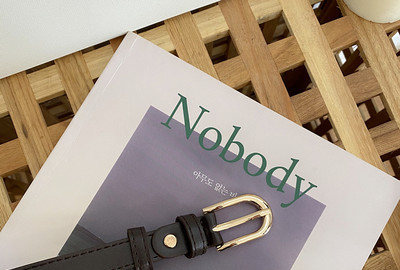 Novi model ženskog kožnog remena sa kopčom