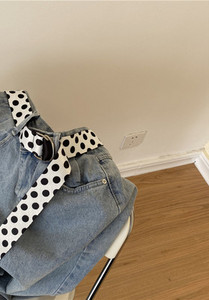 Sportski remen na točkice u dvije boje