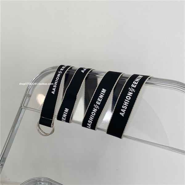 Novi model ženskog platnenog remena sa natpisima