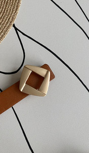 Ženski elegantni remen