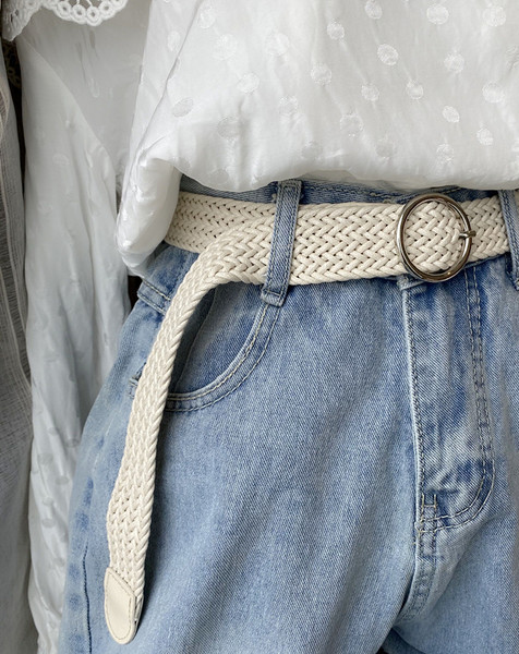 Ženski retro kožni remen sa okruglom kopčom