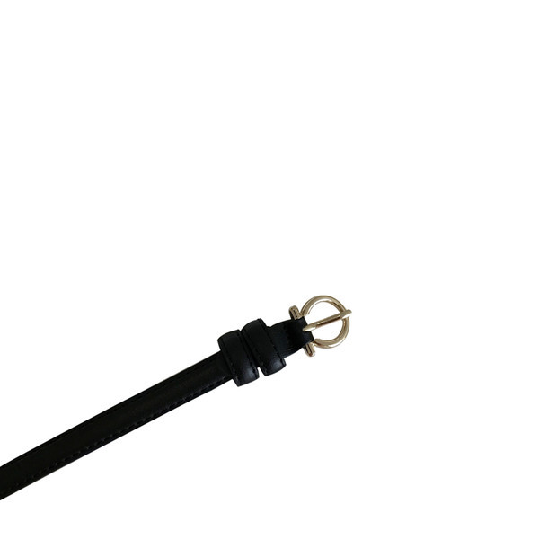 Ženski tanki remen sa okruglom kopčom u više boja