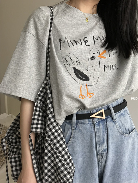 Tanki ženski remen od eko kože s trokutastom kopčom