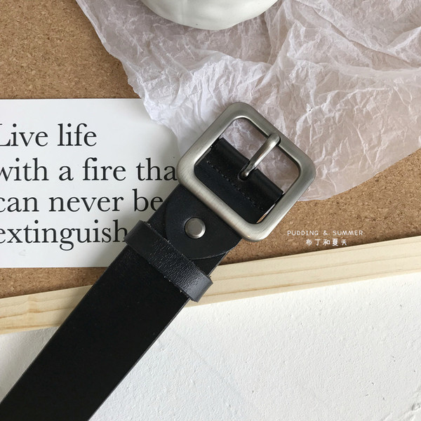 Novi model ženskog remena od umjetne kože sa metalnom kopčom