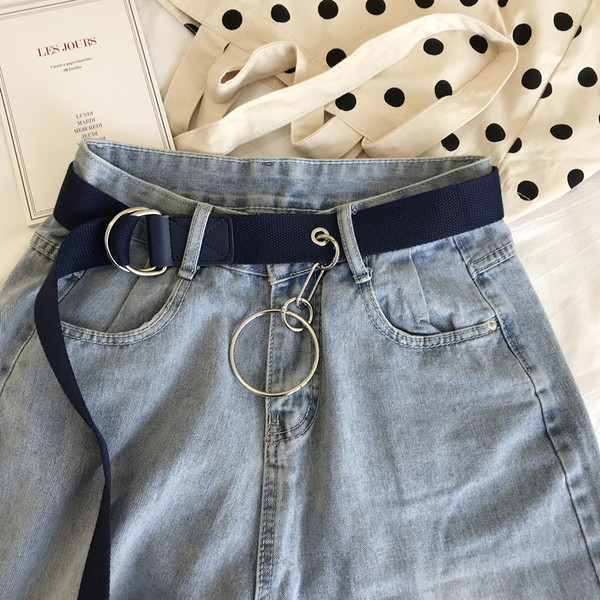 Cureaua de dama din piele ecologica si material textil