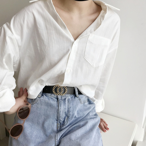 Ženski elegantni remen sa metalnim elementom