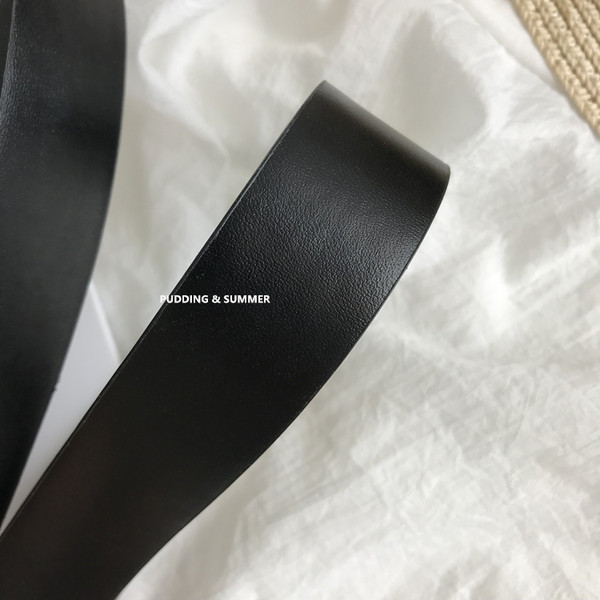 Model nou centura din piele ecologica perlata pentru femei