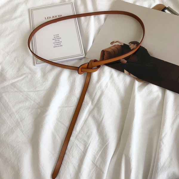 Tanak ženski remen s kravatom