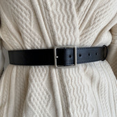 Moderan ženski remen od eko kože s metalnom kopčom