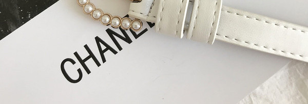 Ženski elegantni remen s perlama