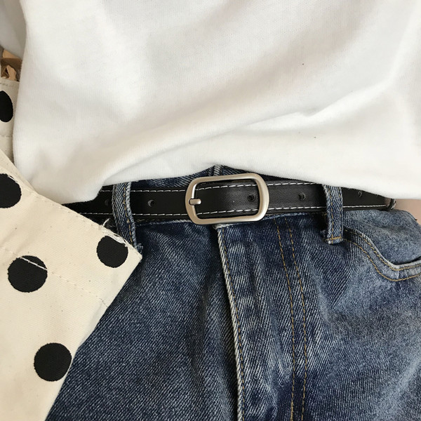 Ležerni ženski remen s pravokutnom kopčom