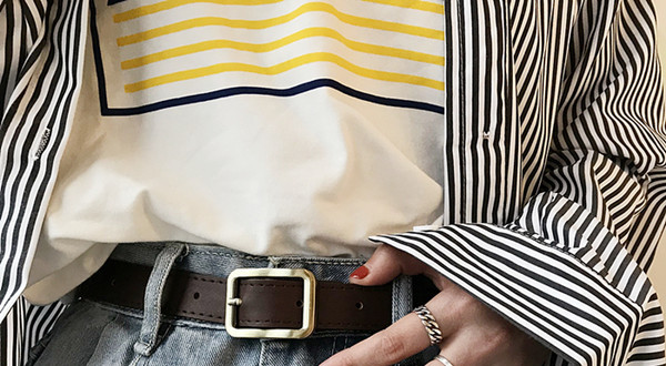 Cureaua din imitatie piele model nou cu catarama metalica pentru femei