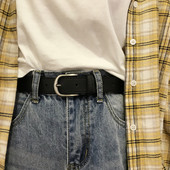 Moderan ženski kožni auto u crnoj boji