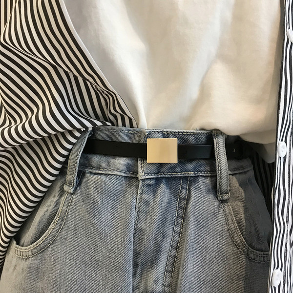 Moderan ženski remen od eko kože sa metalnom kopčom