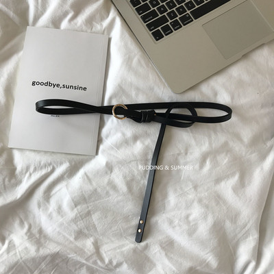 Tanak ženski remen s okruglom kopčom u retro stilu