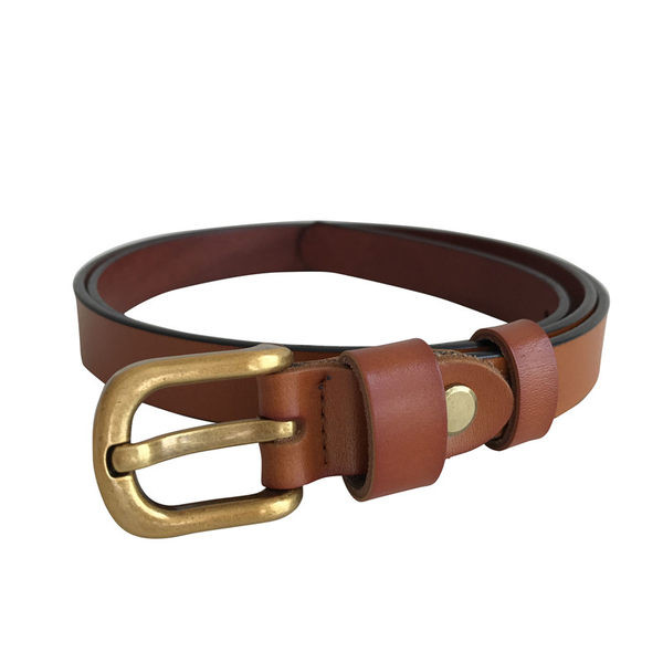 Tanak ležeran remen od eko kože s metalnom kopčom