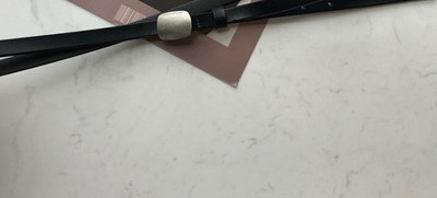 Ženski tanak remen oko struka