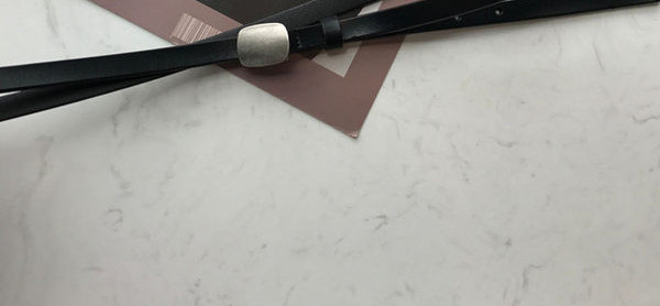 Ženski tanak remen oko struka