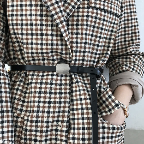 Ženski tanak remen oko struka